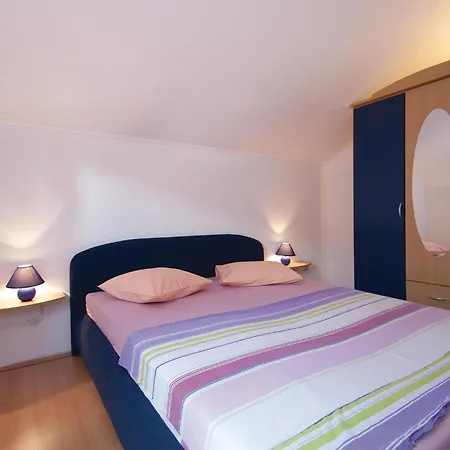 2 Bedroom Beautiful In *